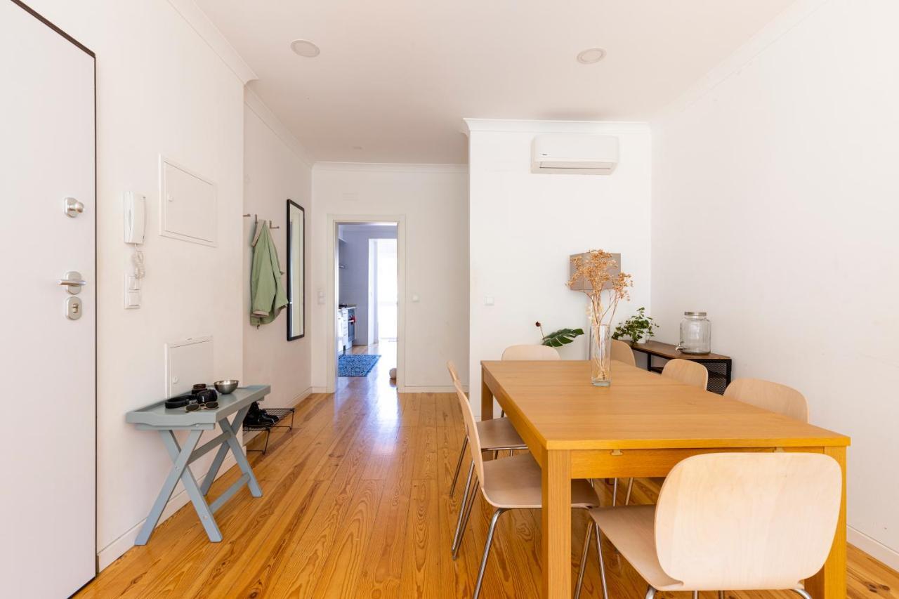 Comfy 3 Bedroom Apartment Campo De Ourique Lisbon Exterior photo
